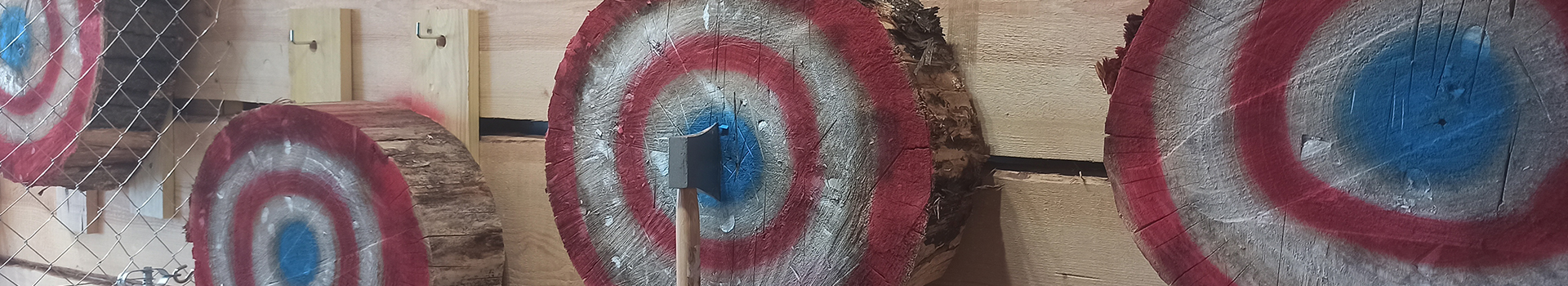 Bannière de Tournoi de Lancer de Haches
